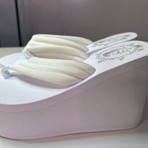 Lian Xin White Platform FlipFlops Wedge Sandals